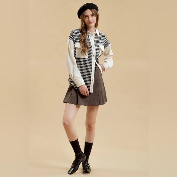 Blu Pepper houndstooth shacket - Picture 3 of 12